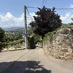 Πανσιόν Maison 1880 *