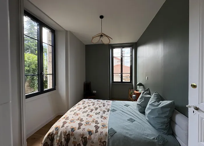 Maison 1880 * 앙노네